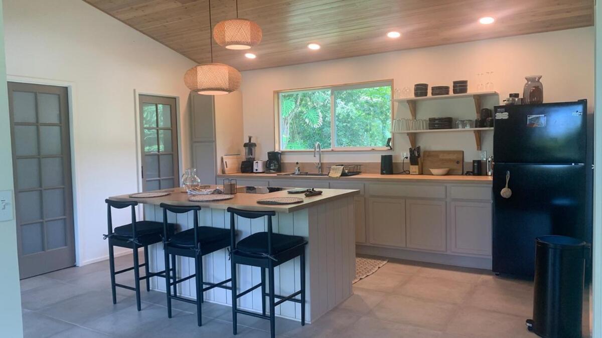 Seaside House And Aloha Bungalow Pahoa Pokoj fotografie